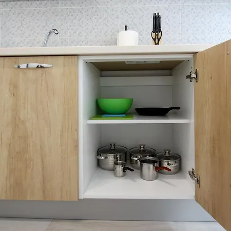 Διαμέρισμα Vitan Oasis - New Building - Free Secured Private Parking - Self Check-in -