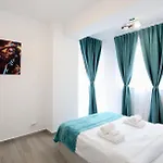 Vitan Oasis - New Building - Free Secured Private Parking - Self Check-in -