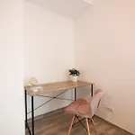 Vitan Oasis - New Building - Free Secured Private Parking - Self Check-in - Bükreş