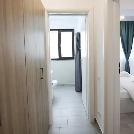 Vitan Oasis - New Building - Free Secured Private Parking - Self Check-in -