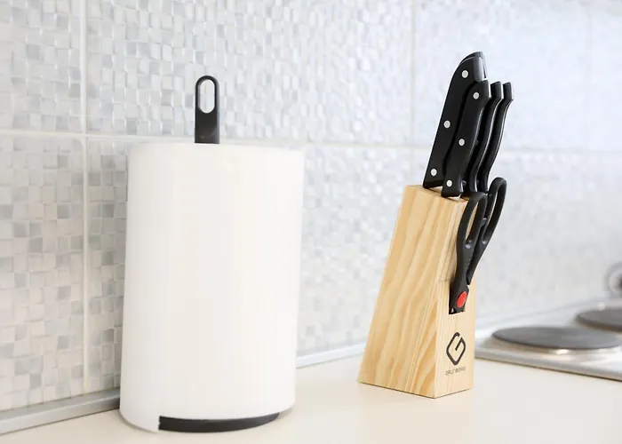 Vitan Oasis - New Building - Free Secured Private Parking - Self Check-in - 아파트