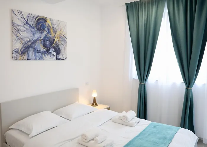 Vitan Oasis - New Building - Free Secured Private Parking - Self Check-in - Apartman *
