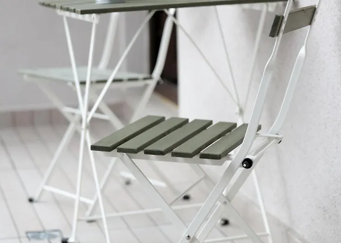 Vitan Oasis - New Building - Free Secured Private Parking - Self Check-in -