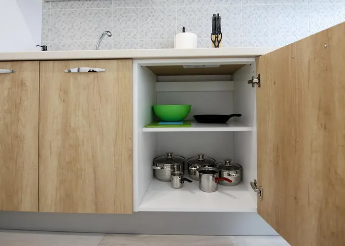 Apartman Vitan Oasis - New Building - Free Secured Private Parking - Self Check-in -