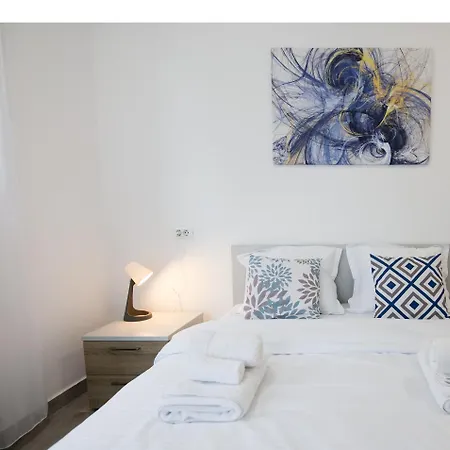 Vitan Oasis - New Building - Free Secured Private Parking - Self Check-in - Bukareszt