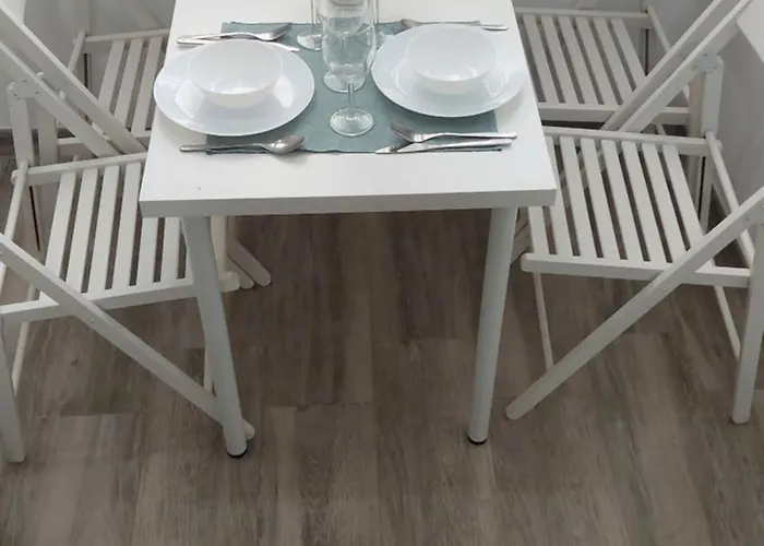 Vitan Oasis - New Building - Free Secured Private Parking - Self Check-in - *