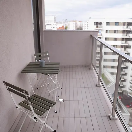 Apartment Vitan Oasis - New Building - Free Secured Private Parking - Self Check-in - Bukarest