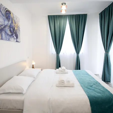 Vitan Oasis - New Building - Free Secured Private Parking - Self Check-in - *